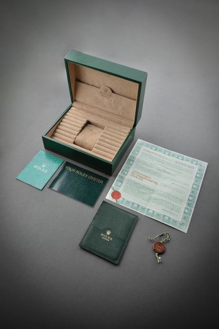 Rolex Day-Date 118208 Image 7